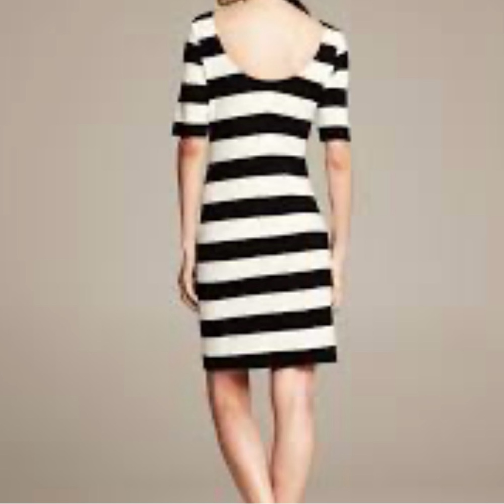 🖤 Banana Republic Black White Striped Sheath Dress Size 0 Classic Chic